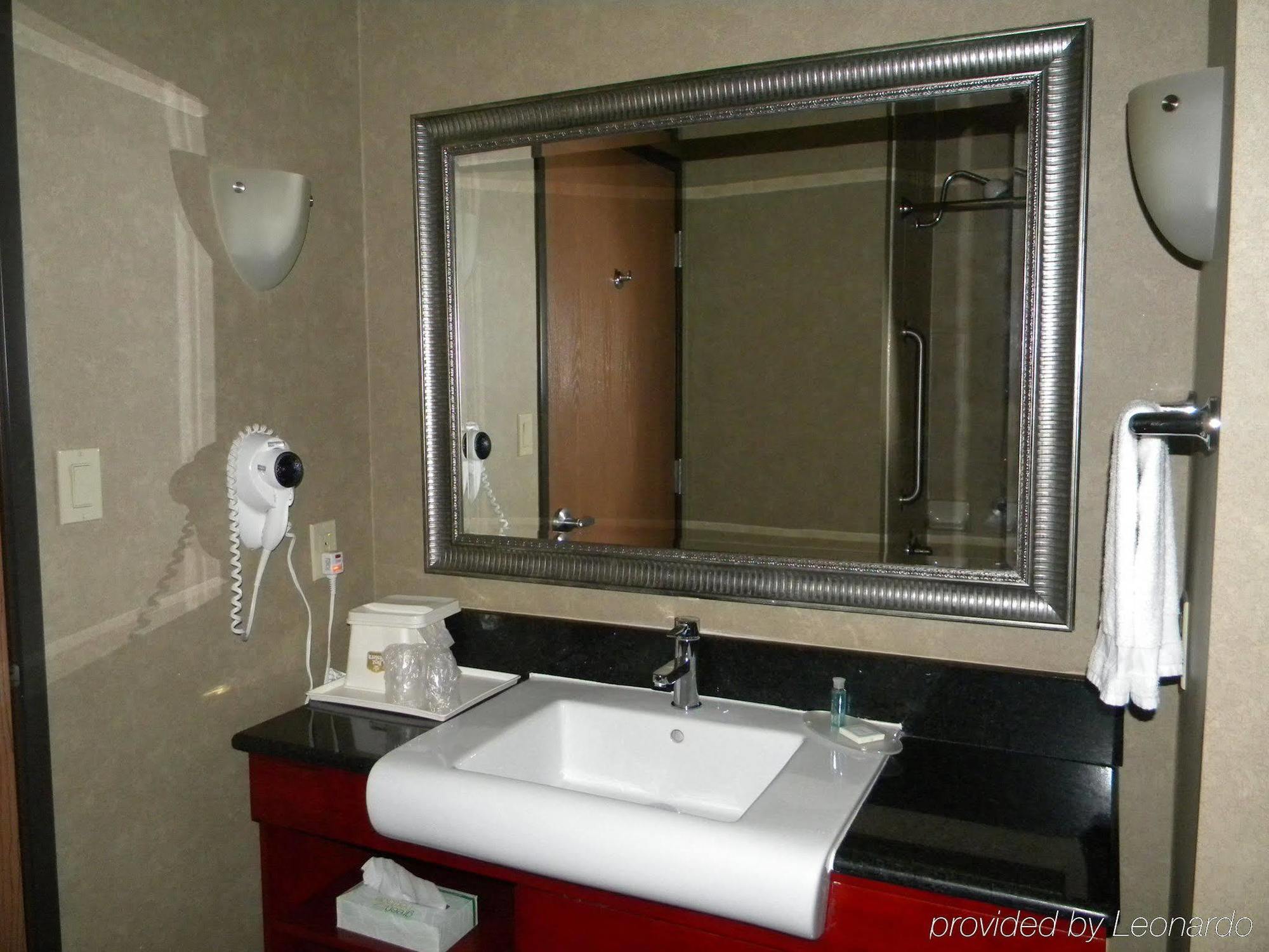 Comfort Inn & Suites Donna Near I-2 Стая снимка